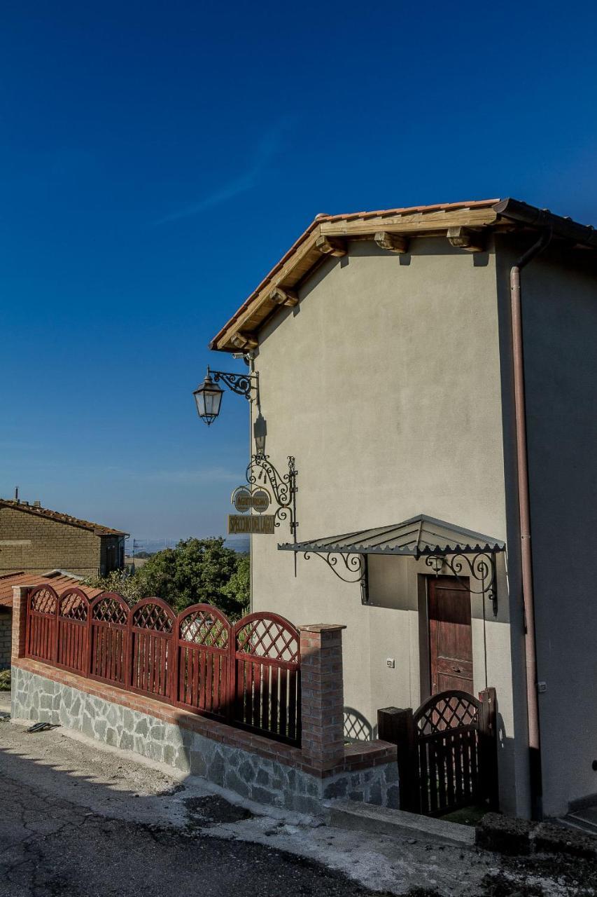 Agriturismo Specchio Del Lago 몬테피아스콘 외부 사진